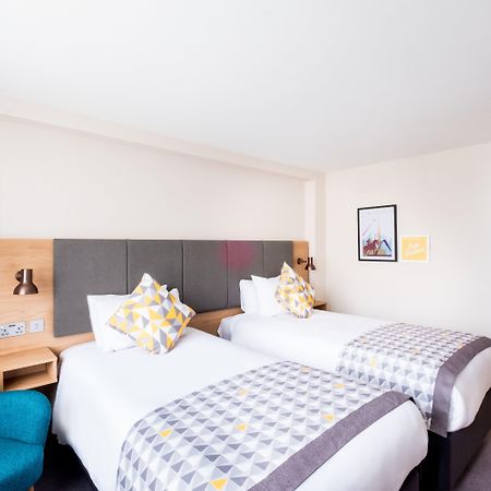 Holiday Inn Coventry M6, J2 By Ihg Екстериор снимка