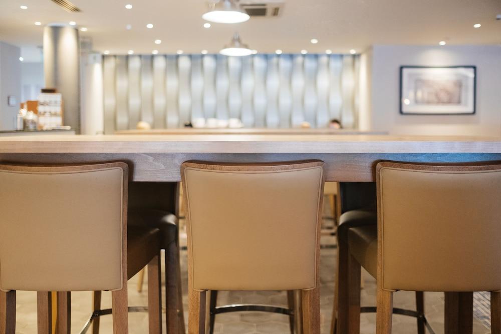 Holiday Inn Coventry M6, J2 By Ihg Екстериор снимка