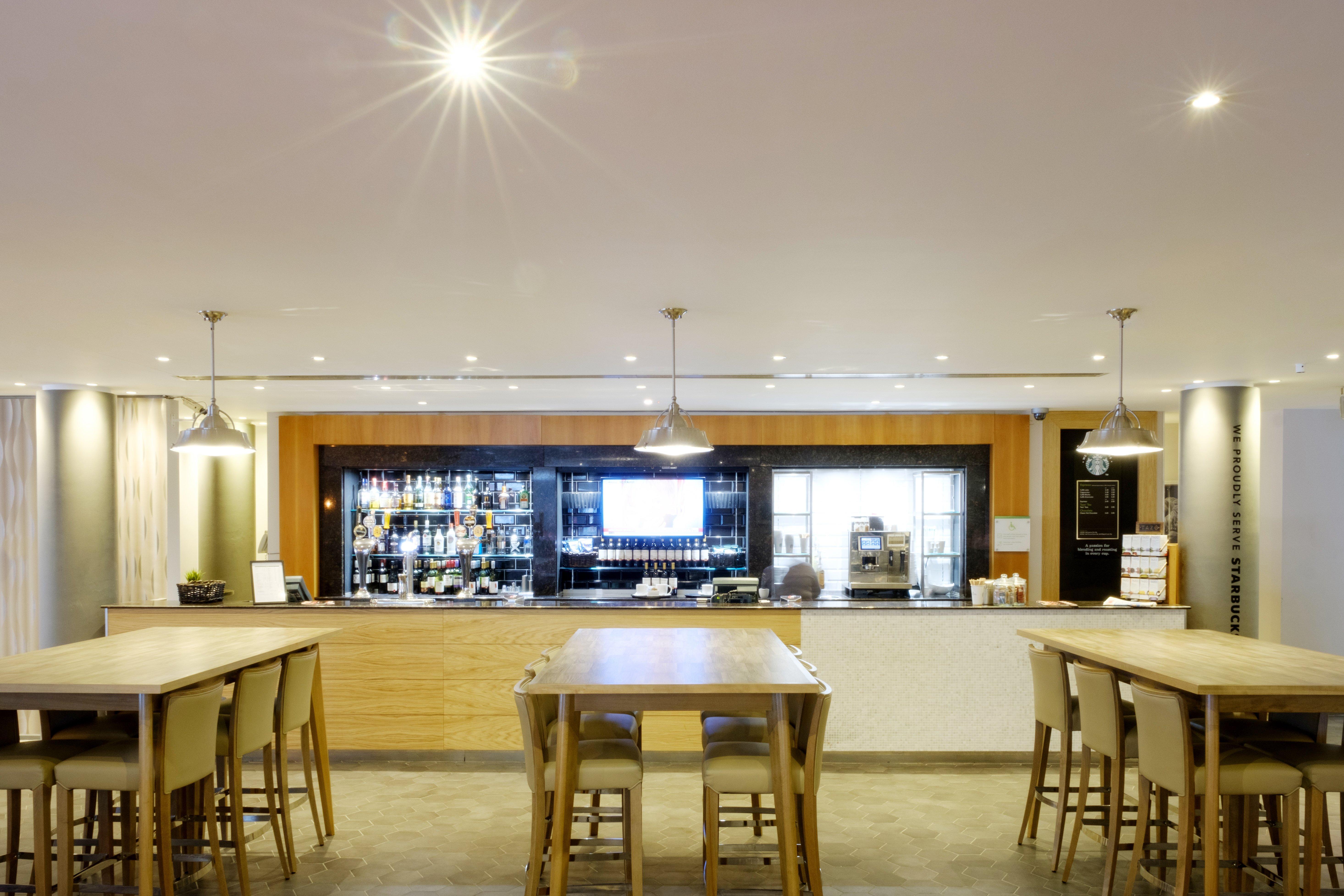 Holiday Inn Coventry M6, J2 By Ihg Екстериор снимка
