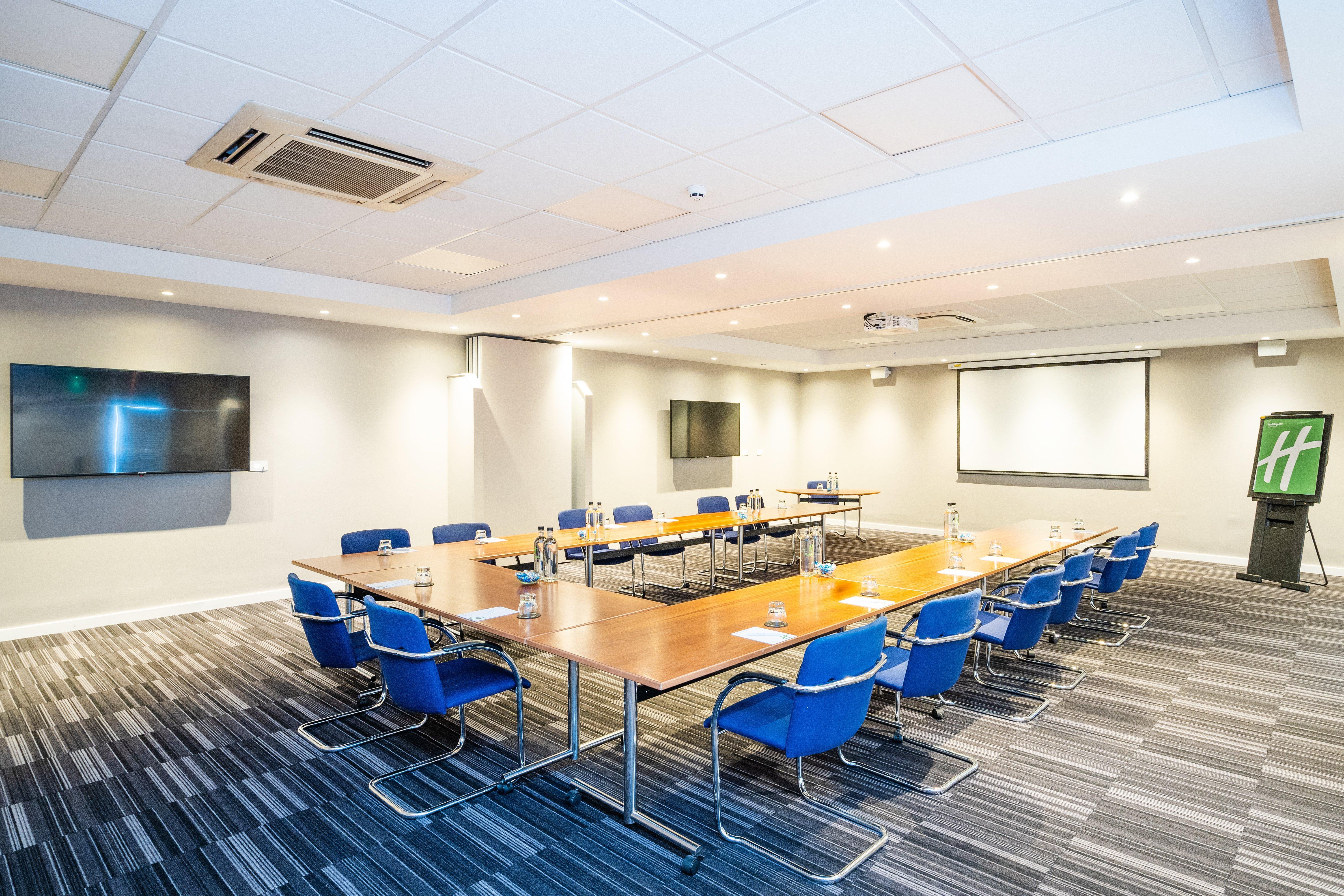 Holiday Inn Coventry M6, J2 By Ihg Екстериор снимка