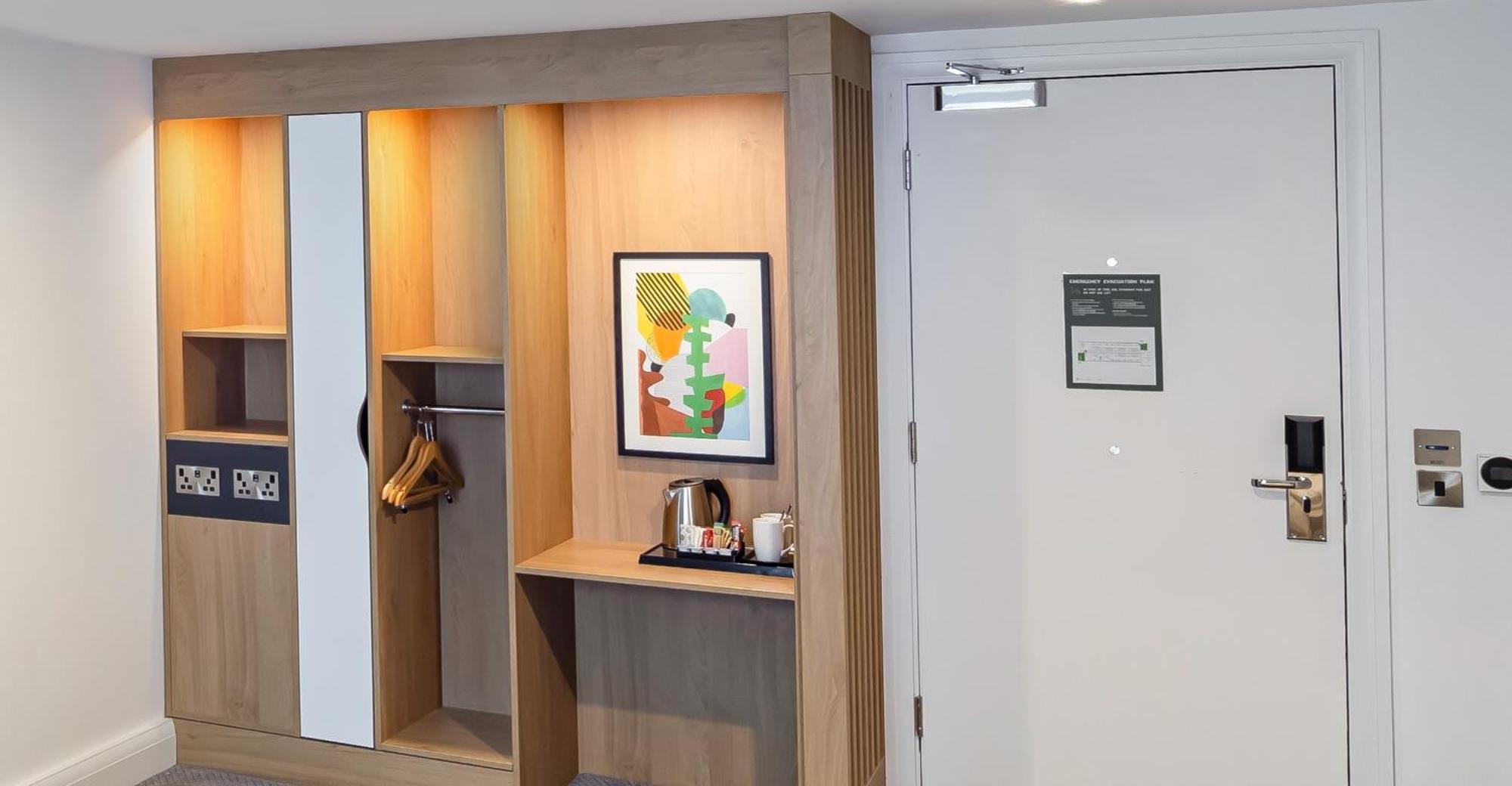 Holiday Inn Coventry M6, J2 By Ihg Екстериор снимка